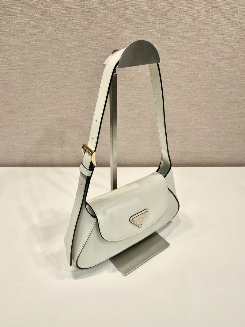 Pra*a hobo bags